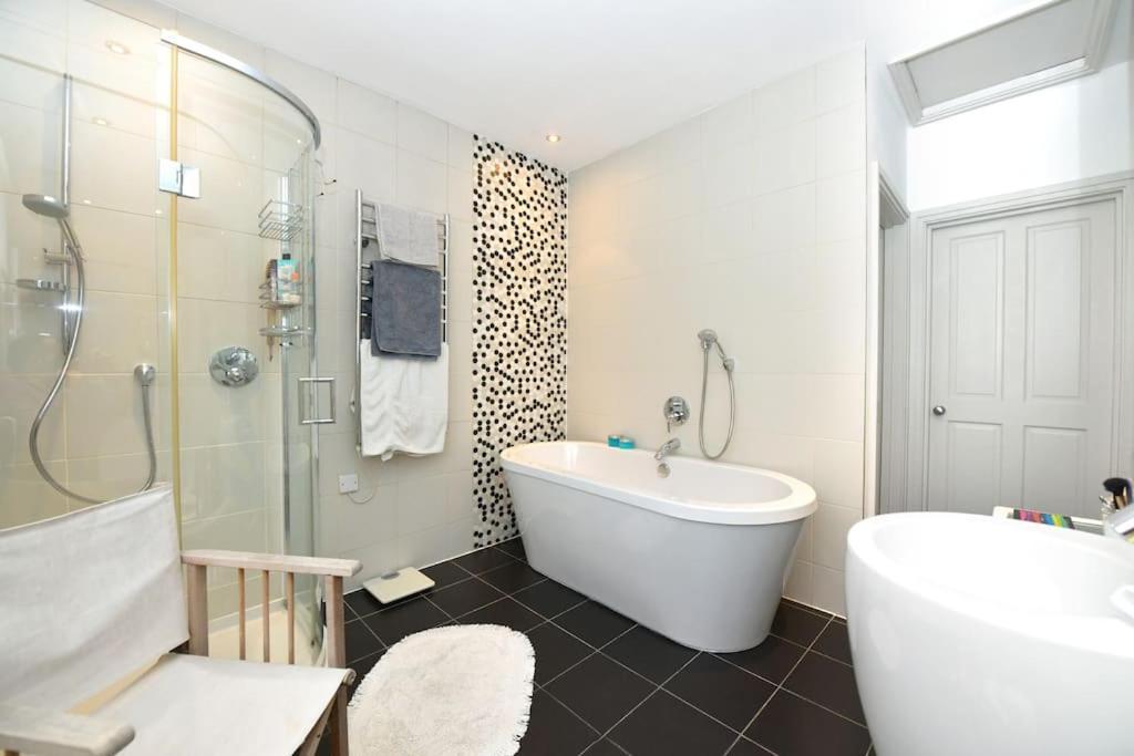 Pooters London, Elegant Townhouse, Very Central מראה חיצוני תמונה